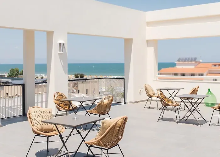 Copacabana Design فندق